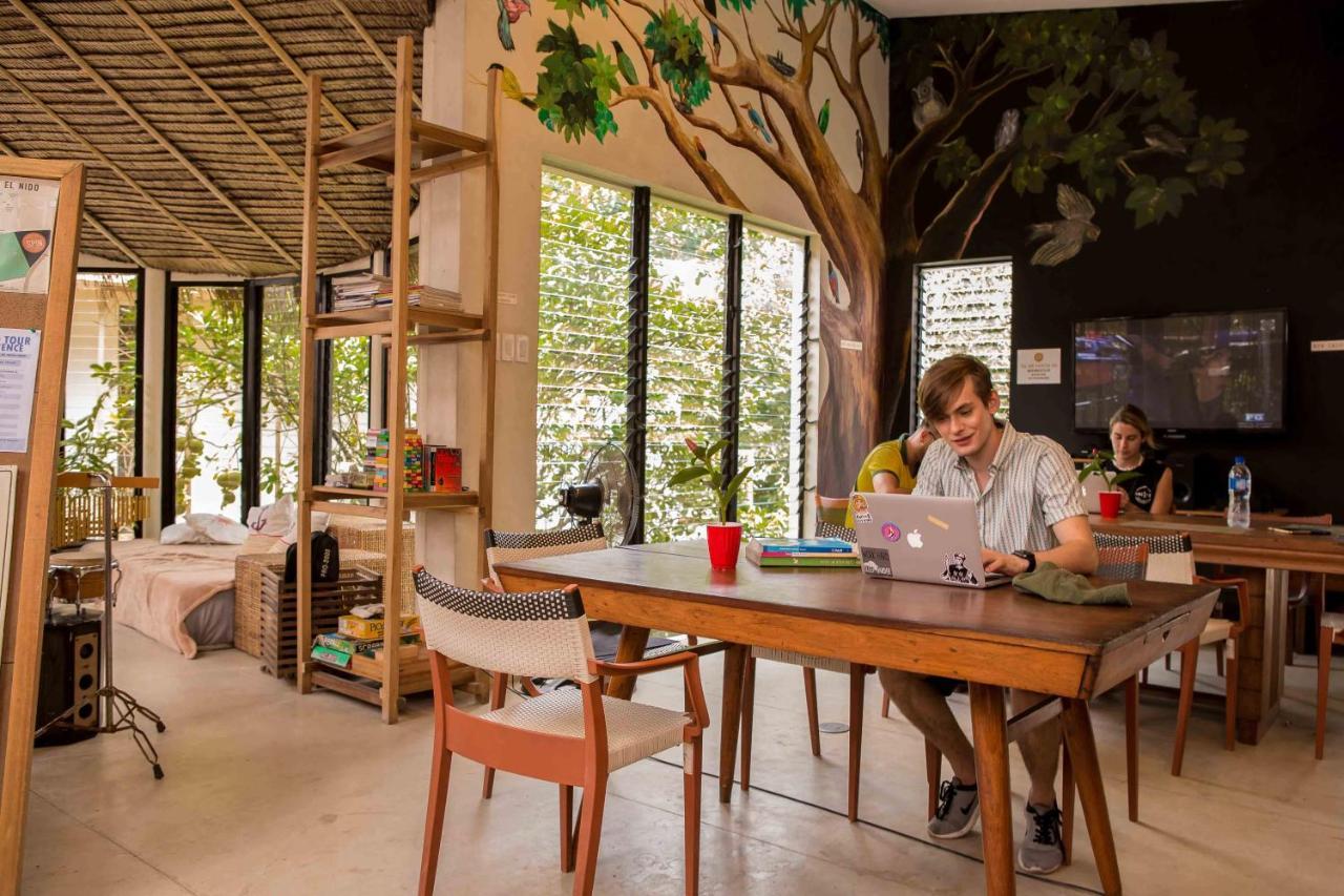 Spin Designer Hostel - El Nido Exterior photo