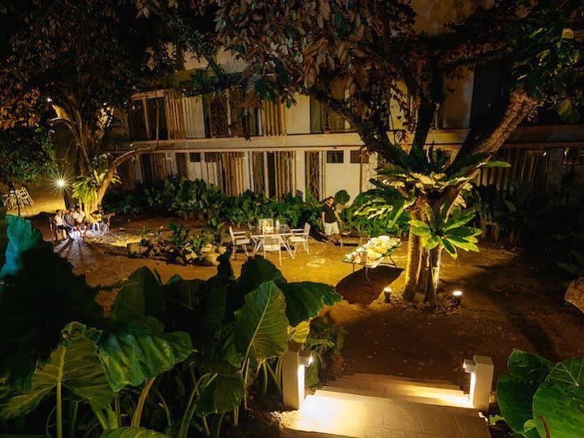 Spin Designer Hostel - El Nido Exterior photo
